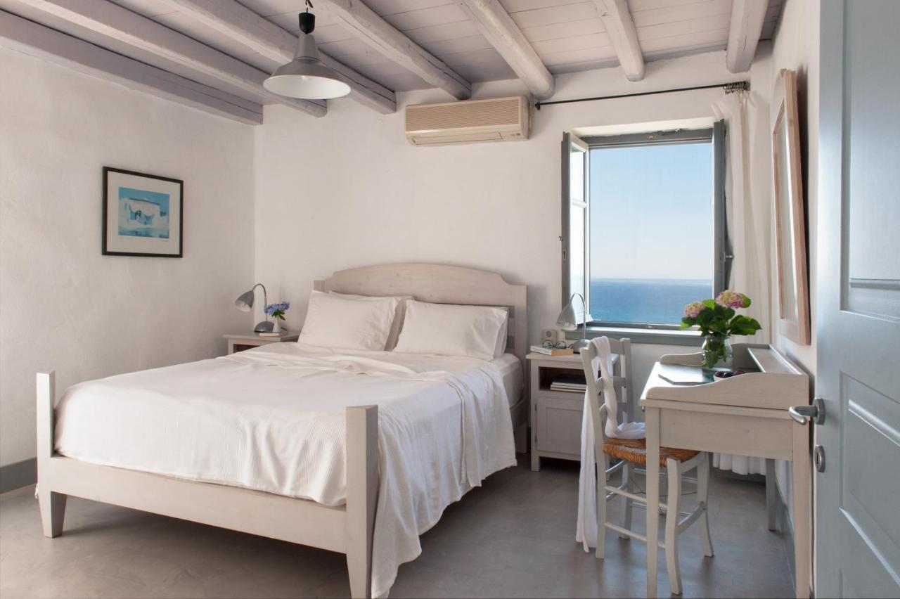 Notos Hotel Kardamili Bagian luar foto